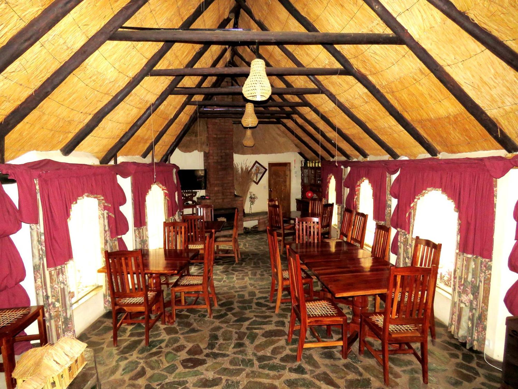 Parrot Lodge Bulawayo Dış mekan fotoğraf