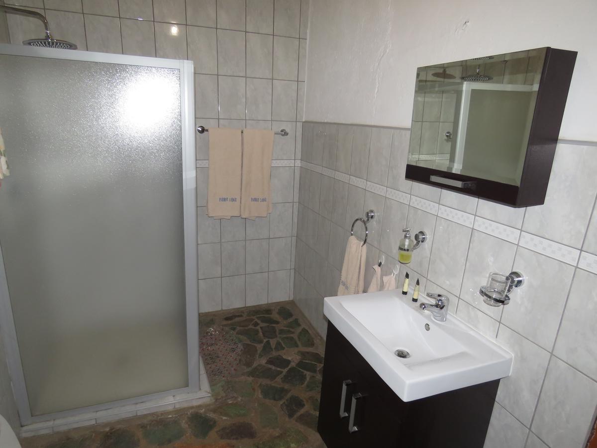 Parrot Lodge Bulawayo Dış mekan fotoğraf